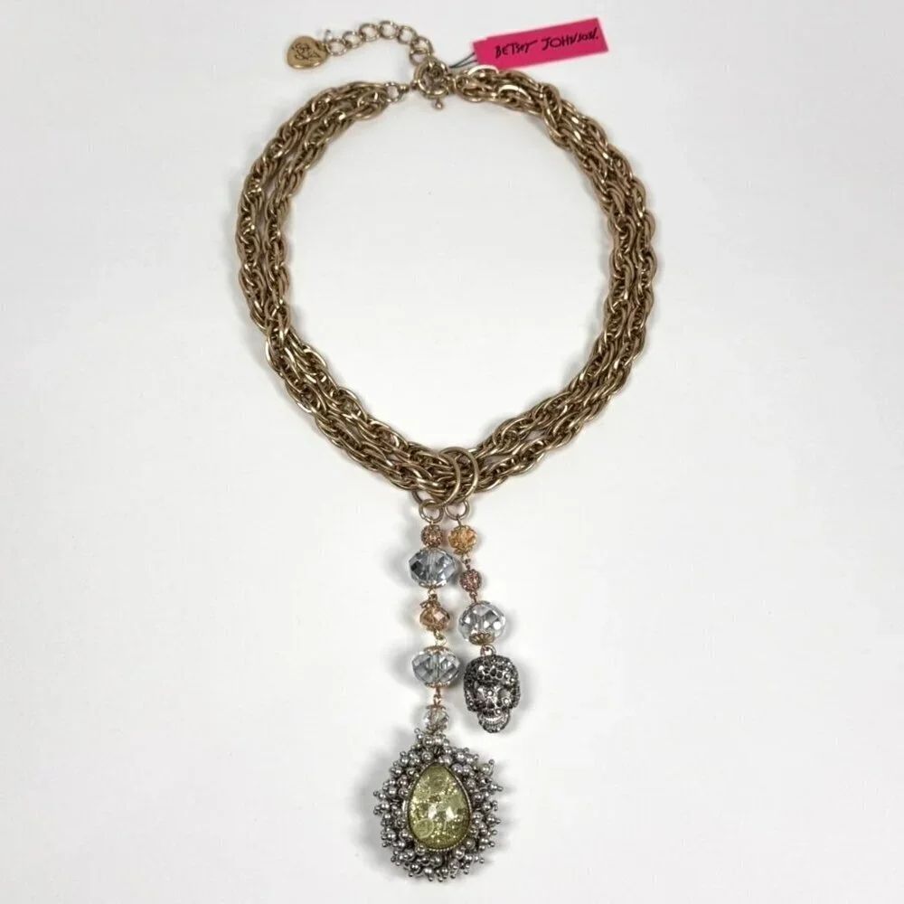 NWT Vintage Y2K  Betsey Johnson Chunky Chain Pendant Necklace Gold Skull